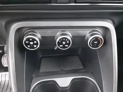 Photo 18 Citroën C3  Turbo 100 ch BVM6