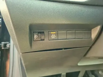 Photo 17 Peugeot 208  PureTech 100 S&S BVM6