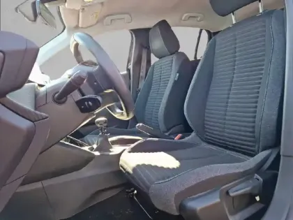 Photo 10 Peugeot 208  PureTech 100 S&S BVM6