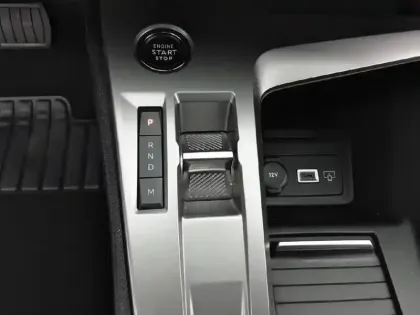 Photo 63 Peugeot 308  SW BlueHDi 130ch S&S EAT8