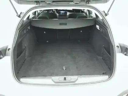 Photo 55 Peugeot 308  SW BlueHDi 130ch S&S EAT8