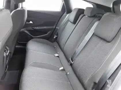 Photo 61 Peugeot 308  SW BlueHDi 130ch S&S EAT8