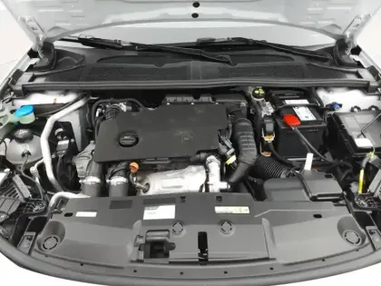 Photo 64 Peugeot 308  SW BlueHDi 130ch S&S EAT8