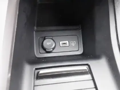 Photo 69 Peugeot 308  SW BlueHDi 130ch S&S EAT8