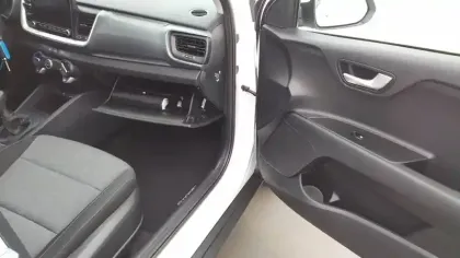 Photo 90 Kia Stonic  1.0 T-GDi 100 ch BVM6