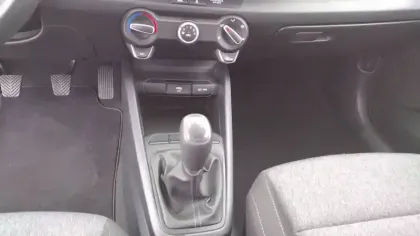 Photo 76 Kia Stonic  1.0 T-GDi 100 ch BVM6