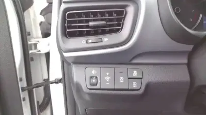 Photo 22 Kia Stonic  1.0 T-GDi 100 ch BVM6