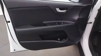 Photo 86 Kia Stonic  1.0 T-GDi 100 ch BVM6