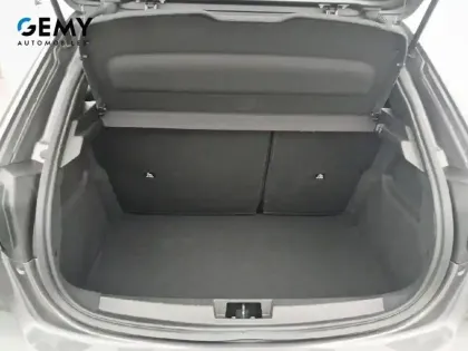 Photo 23 Peugeot 208  PureTech 75 S&S BVM5