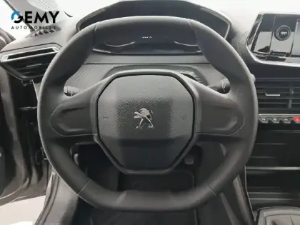 Photo 30 Peugeot 208  PureTech 75 S&S BVM5