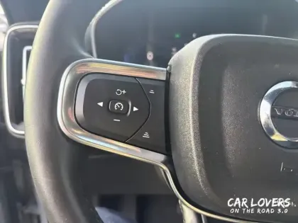 Photo 18 Volvo Xc40  B3 163 ch DCT7