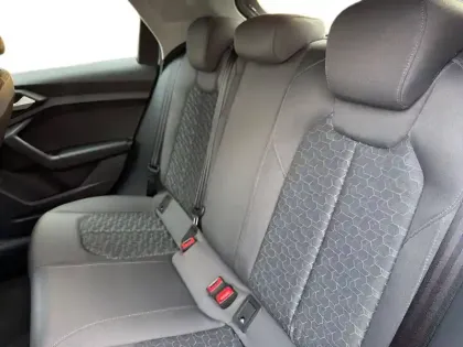 Photo 11 Audi A1  Sportback 30 TFSI 116 ch S tronic 7