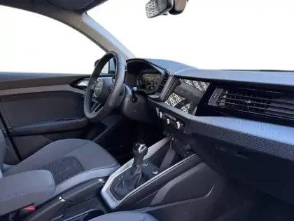 Photo 28 Audi A1  Sportback 30 TFSI 116 ch S tronic 7