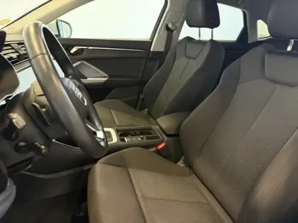 Photo 5 Audi Q3  Sportback 35 TDI 150 ch S tronic 7