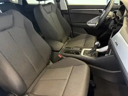 Photo 11 Audi Q3  Sportback 35 TDI 150 ch S tronic 7