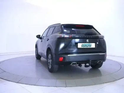 Photo 6 Peugeot 2008  PureTech 130 S&S EAT8