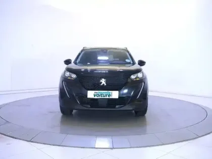 Photo 1 Peugeot 2008  PureTech 130 S&S EAT8