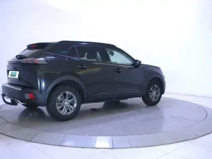 Photo 4 Peugeot 2008  PureTech 130 S&S EAT8