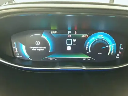 Photo 30 Peugeot 3008  Hybrid 225 e-EAT8