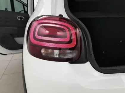 Photo 16 Citroën C3  PureTech 83 S&S BVM5