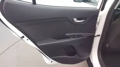 Photo 25 Kia Stonic  1.0 T-GDi 100 ch BVM6