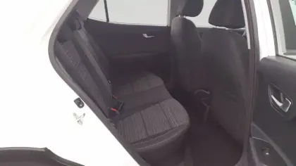 Photo 16 Kia Stonic  1.0 T-GDi 100 ch BVM6