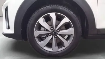 Photo 11 Kia Stonic  1.0 T-GDi 100 ch BVM6