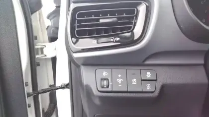 Photo 22 Kia Stonic  1.0 T-GDi 100 ch BVM6