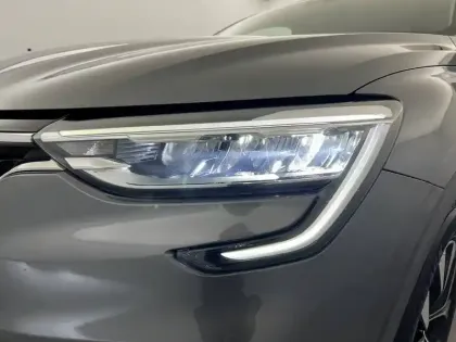 Photo 29 Renault Arkana  mild hybrid 140 EDC FAP - 22