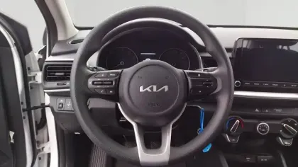 Photo 12 Kia Stonic  1.0 T-GDi 100 ch BVM6