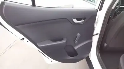 Photo 26 Kia Stonic  1.0 T-GDi 100 ch BVM6