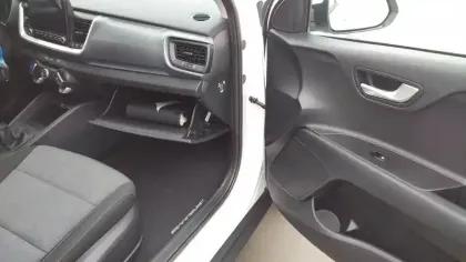 Photo 27 Kia Stonic  1.0 T-GDi 100 ch BVM6