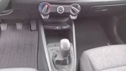 Photo 14 Kia Stonic  1.0 T-GDi 100 ch BVM6