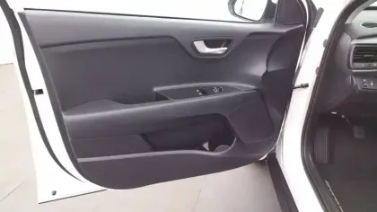 Photo 25 Kia Stonic  1.0 T-GDi 100 ch BVM6