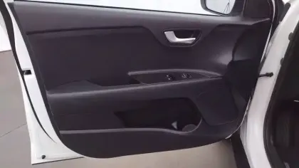 Photo 25 Kia Stonic  1.0 T-GDi 100 ch BVM6