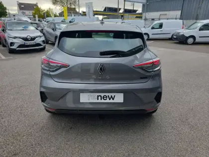 Photo 23 Renault Clio  E-Tech full hybrid 145 ch GSR2