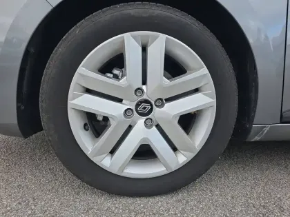 Photo 28 Renault Clio  E-Tech full hybrid 145 ch GSR2