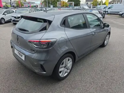 Photo 24 Renault Clio  E-Tech full hybrid 145 ch GSR2