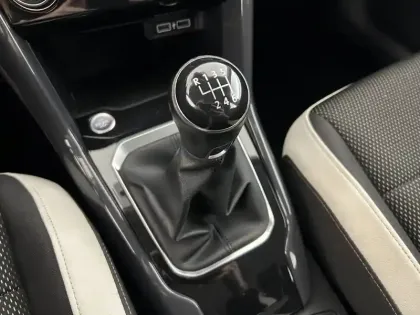 Photo 12 Volkswagen T-roc  1.5 TSI 150 EVO Start/Stop BVM6