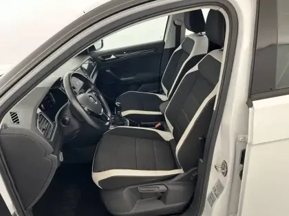 Photo 8 Volkswagen T-roc  1.5 TSI 150 EVO Start/Stop BVM6