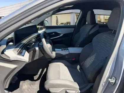 Photo 6 Peugeot 3008  Hybrid 145 e-DCS6