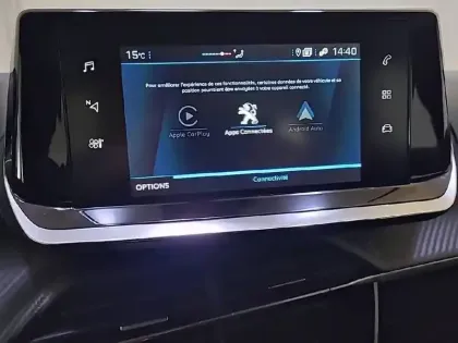 Photo 53 Peugeot 208  PureTech 100 S&S BVM6