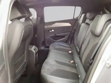 Photo 11 Peugeot 308  BlueHDi 130ch S&S EAT8