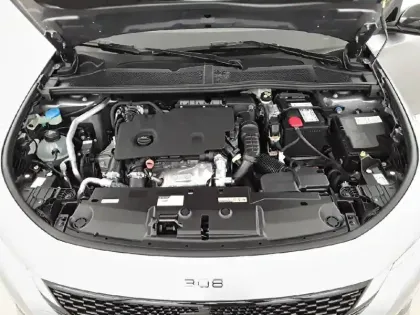 Photo 18 Peugeot 308  BlueHDi 130ch S&S EAT8