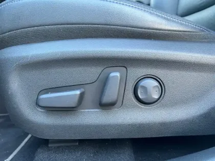 Photo 15 Hyundai Kona  Electrique 39 kWh - 136 ch