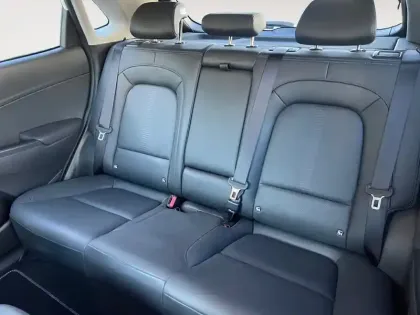 Photo 13 Hyundai Kona  Electrique 39 kWh - 136 ch