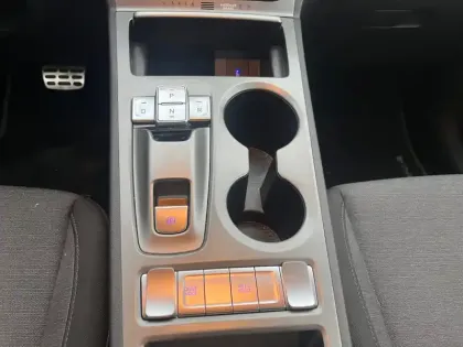 Photo 10 Hyundai Kona  Electrique 39 kWh - 136 ch