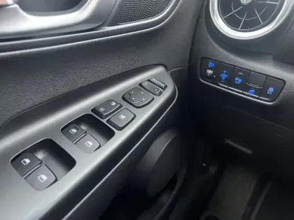 Photo 19 Hyundai Kona  Electrique 39 kWh - 136 ch