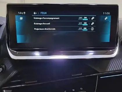 Photo 46 Peugeot 2008  PureTech 130 S&S BVM6