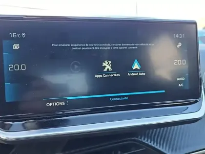 Photo 23 Peugeot 2008  PureTech 130 S&S BVM6